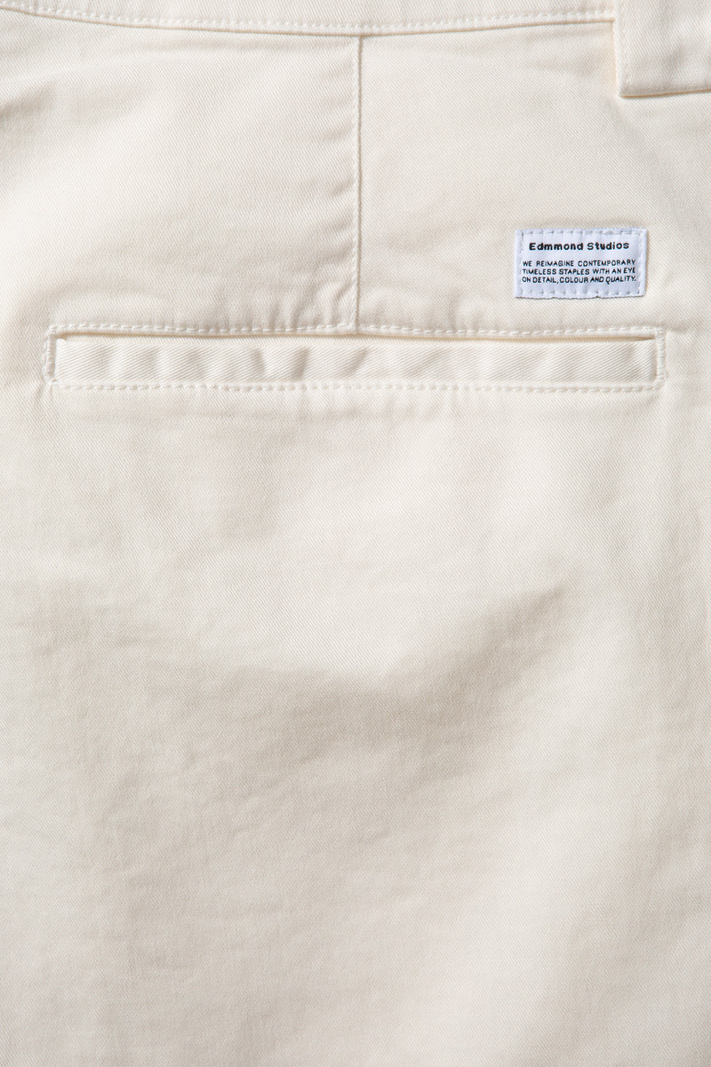 CHINO SHORT PANTS OFF WHITE