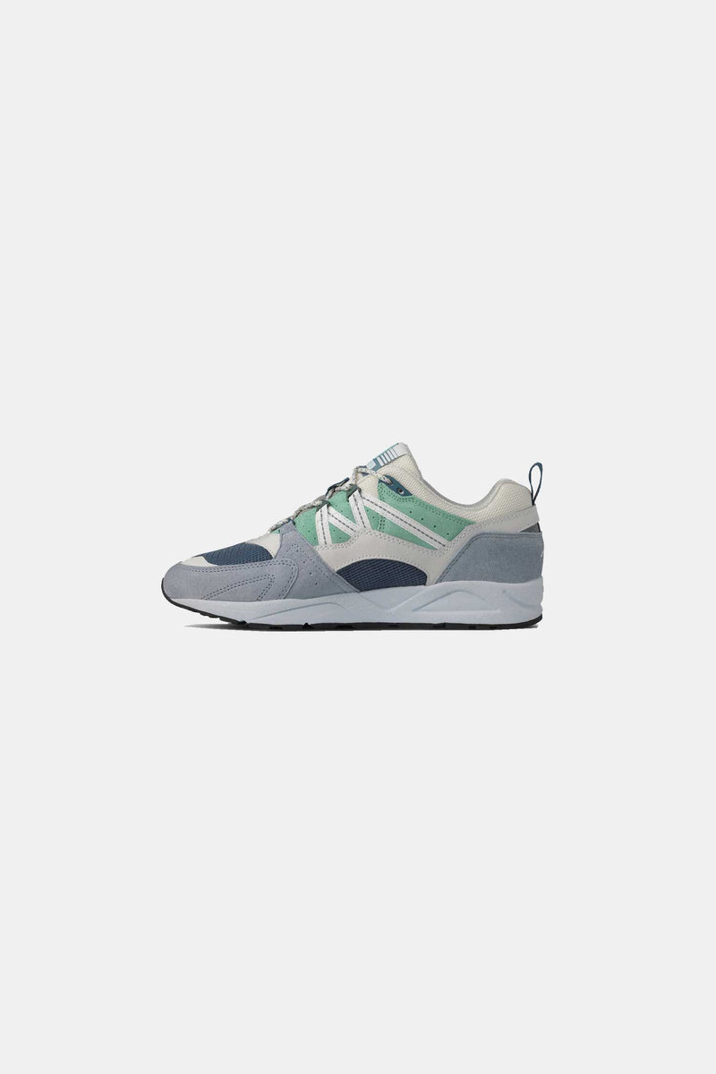 Karhu: Fusion 2.0 Pearl Blue / Bright White