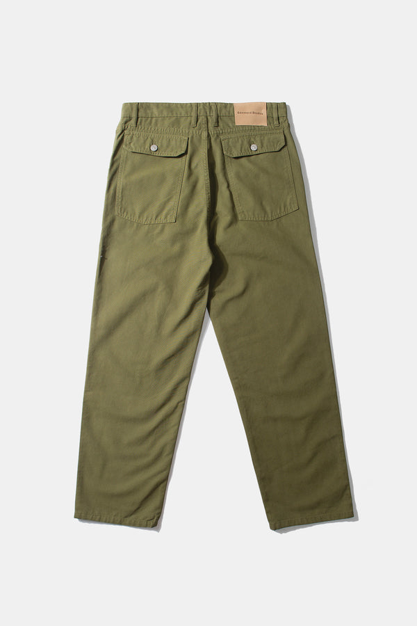 SPORTING GOODS KHAKI